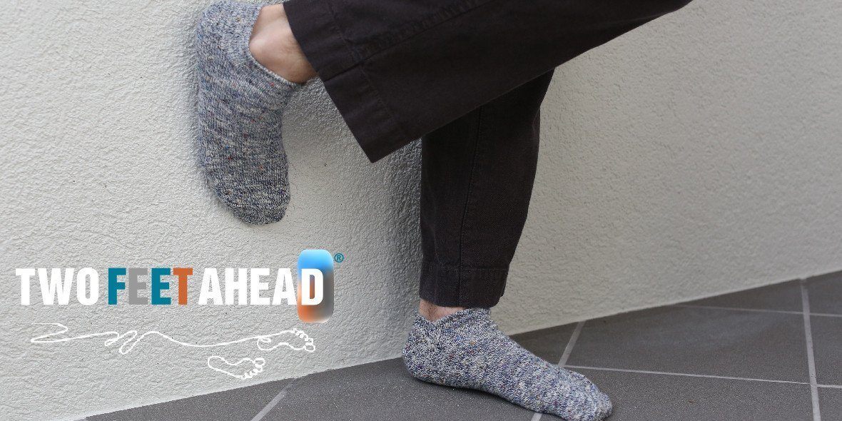 Two Feet Ahead Outdoor Men's Socks